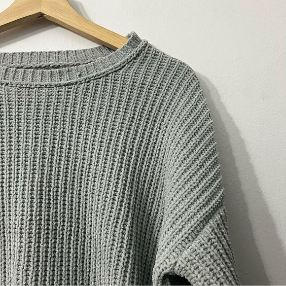 Aeropostale Chenille Knit Sage Oversized Cropped Sweater Women's M Coastal Cozy - Picture 3 of 10